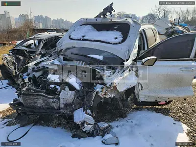 Photo 1 of 9: 2018 Hyundai Santa Fe, VIN KMHS381BBKU095455 — Korean insurance auction