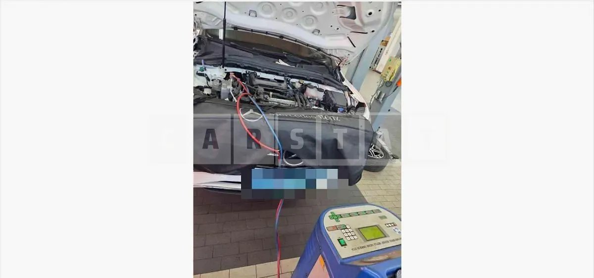 Photo 2 of 2: 2022 Mercedes-Benz (parts) EQA Engine — Korean insurance auction