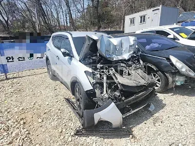 Photo 1 of 20: 2015 Hyundai Santa Fe DM 2.0 4WD — Korean insurance auction
