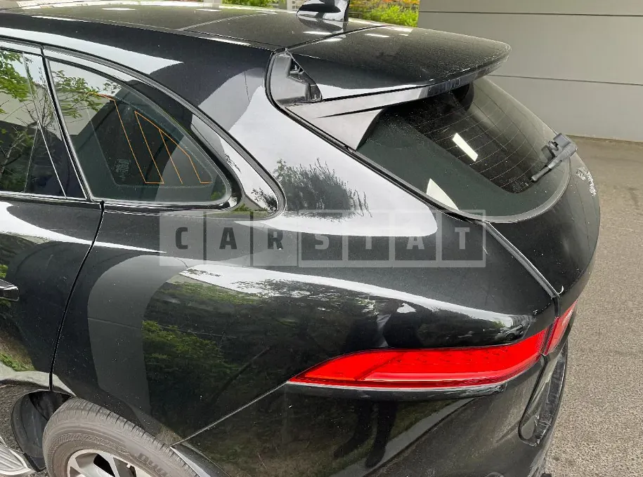 Photo 2 of 16: 2017 Jaguar F-Pace 20d — Korean insurance auction