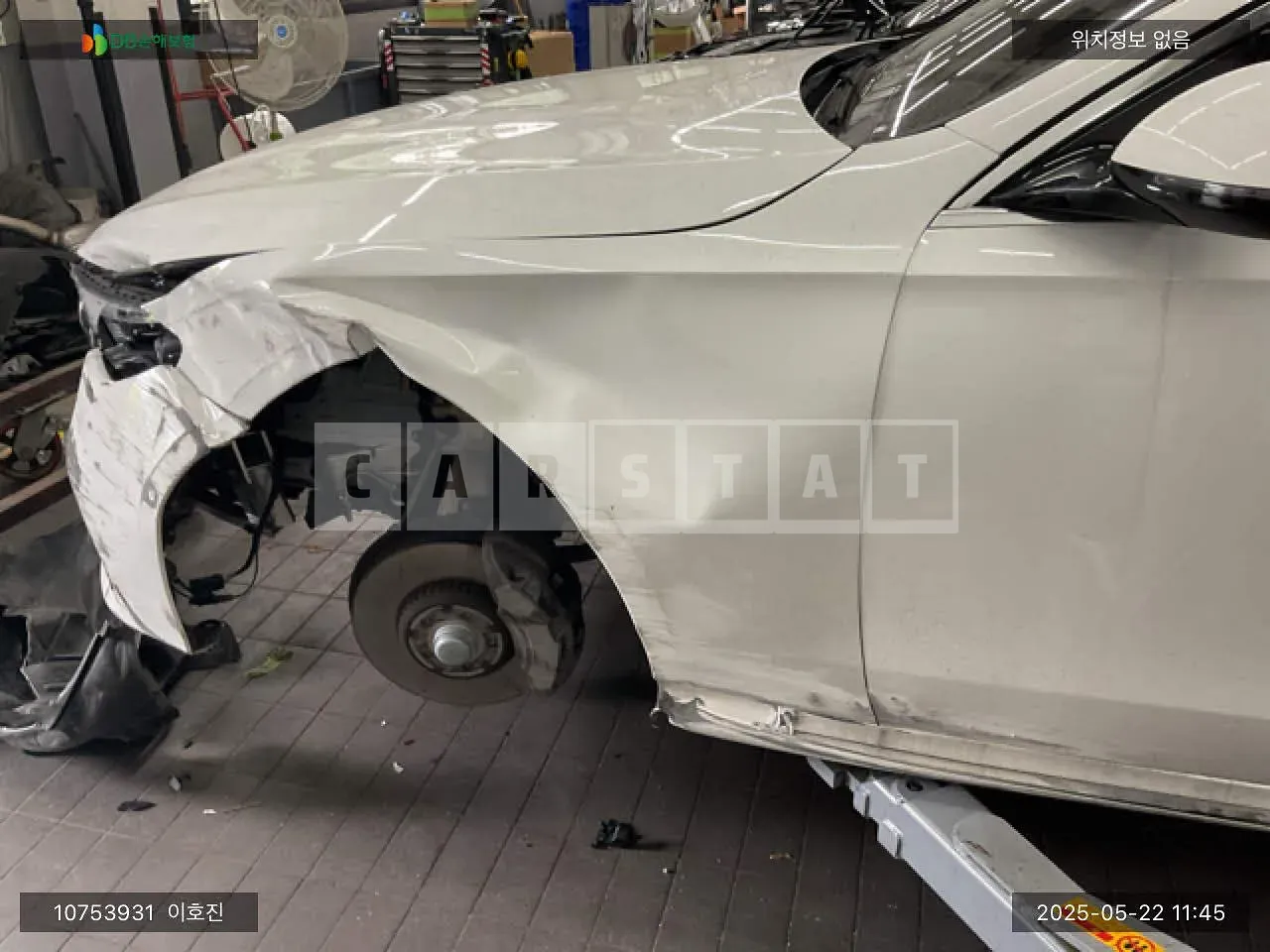 Photo 2 of 18: 2024 Mercedes-Benz E300 4Matic, VIN W1KLF4HB9RA028109 — Korean insurance auction