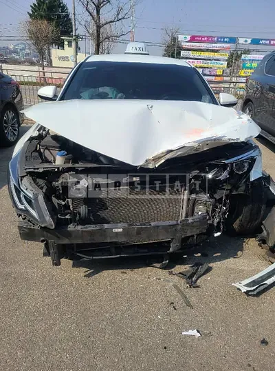 Photo 1 of 7: 2020 Kia K5, VIN KNAGU416BLA360671 — Korean insurance auction