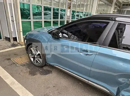 Photo 2 of 4: 2018 Hyundai Kona — Korean insurance auction