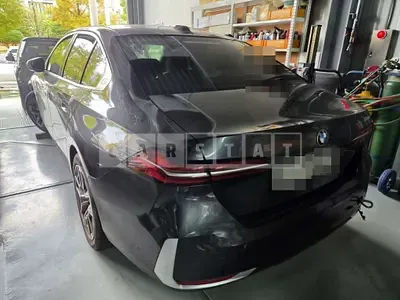 Photo 1 of 12: 2023 BMW 520i — Korean insurance auction