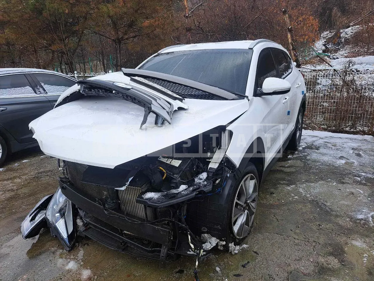 Photo 2 of 15: 2017 Hyundai Tucson, VIN KMHJ381ABJU500045 — Korean insurance auction