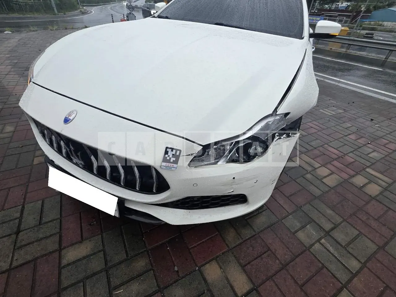 Photo 2 of 15: 2017 Maserati Quattroporte Diesel, VIN ZAM56TPG1H1225568 — Korean insurance auction