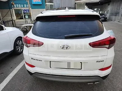 Photo 1 of 14: 2017 Hyundai Tucson TL 2.0, VIN KMHJ381ABJU524222 — Korean insurance auction