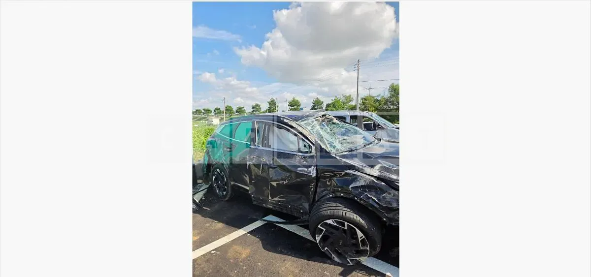 Photo 2 of 9: 2021 Kia Sportage 4WD — Korean insurance auction