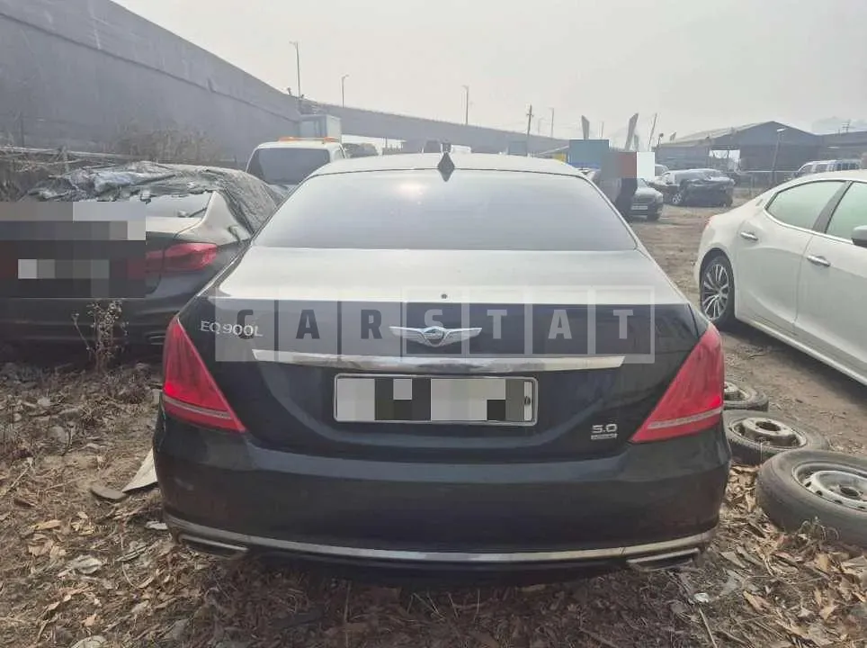 Photo 2 of 21: 2016 Genesis EQ900 — Korean insurance auction