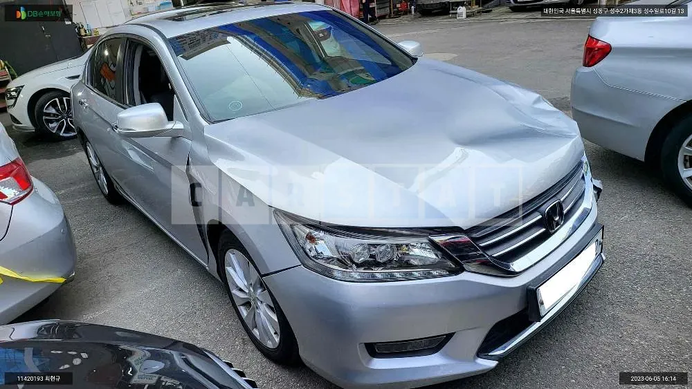 Photo 2 of 7: 2015 Honda Accord 2.4, VIN 1HGCR2680FA511637 — Korean insurance auction