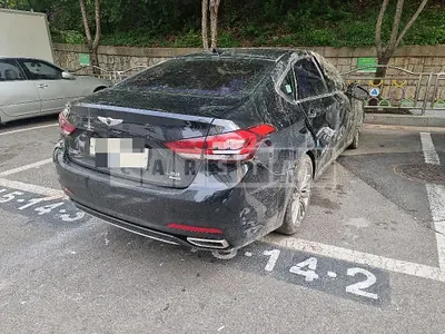Photo 1 of 44: 2017 Genesis G80 3.3, VIN KMHGM41DDHU228167 — Korean insurance auction