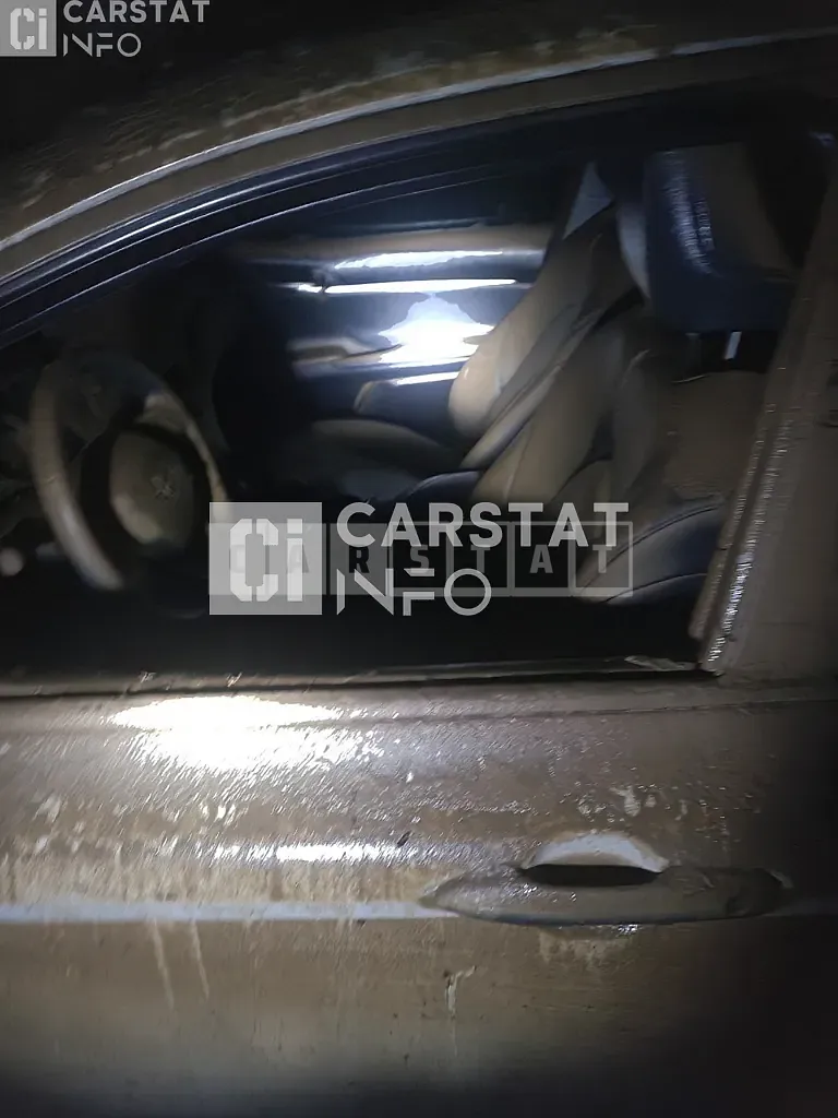Photo 2 of 5: 2021 Toyota Tokto Yota Camry — Korean insurance auction