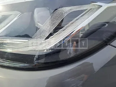 2020 (Parts) BMW 530i Light