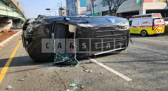 Photo 2 of 50: 2021 Hyundai Kia Carnival — Korean insurance auction