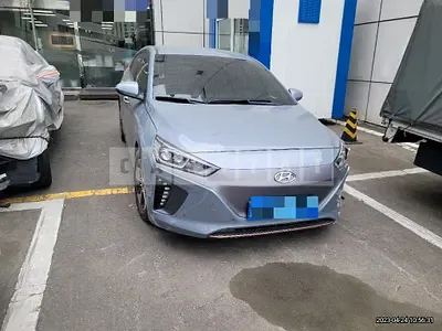 Photo 1 of 10: 2017 Hyundai IONIQ Electric — Korean insurance auction