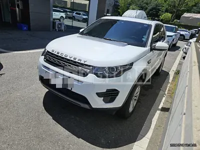 Photo 1 of 32: 2017 Land Rover Discovery Sport 2.0d — Korean insurance auction