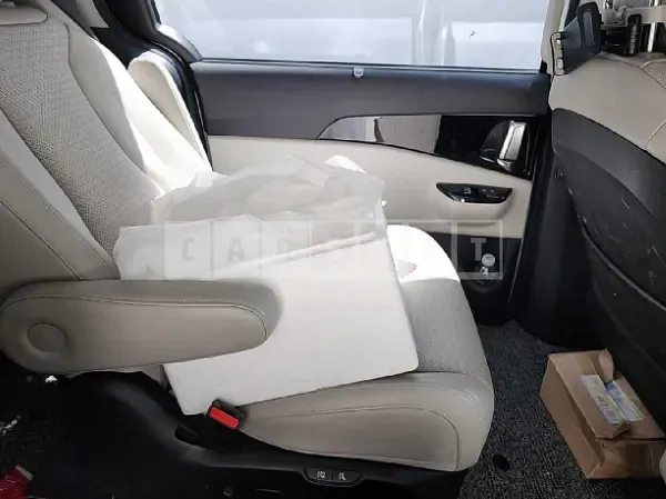 Photo 2 of 28: 2021 Kia Carnival — Korean insurance auction