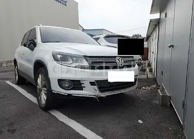 Photo 1 of 11: 2015 Volkswagen Tiguan 2.0 TDI Blue Motion, VIN WVGZZZ5NZFW576113 — Korean insurance auction