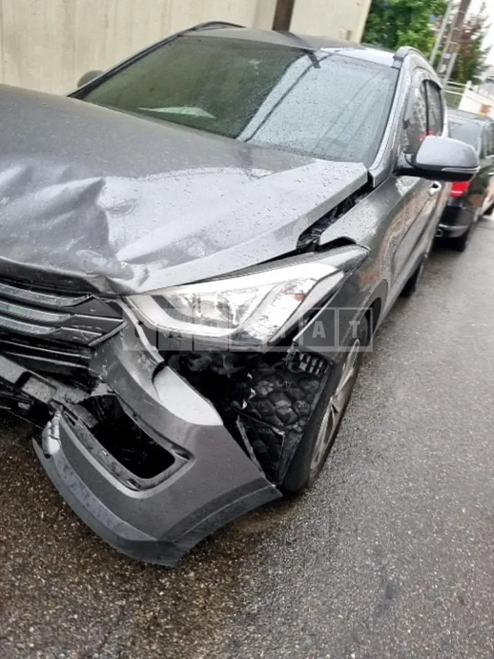 Photo 2 of 20: 2015 Hyundai Santa Fe, VIN KMHSW81UBFU333830 — Korean insurance auction