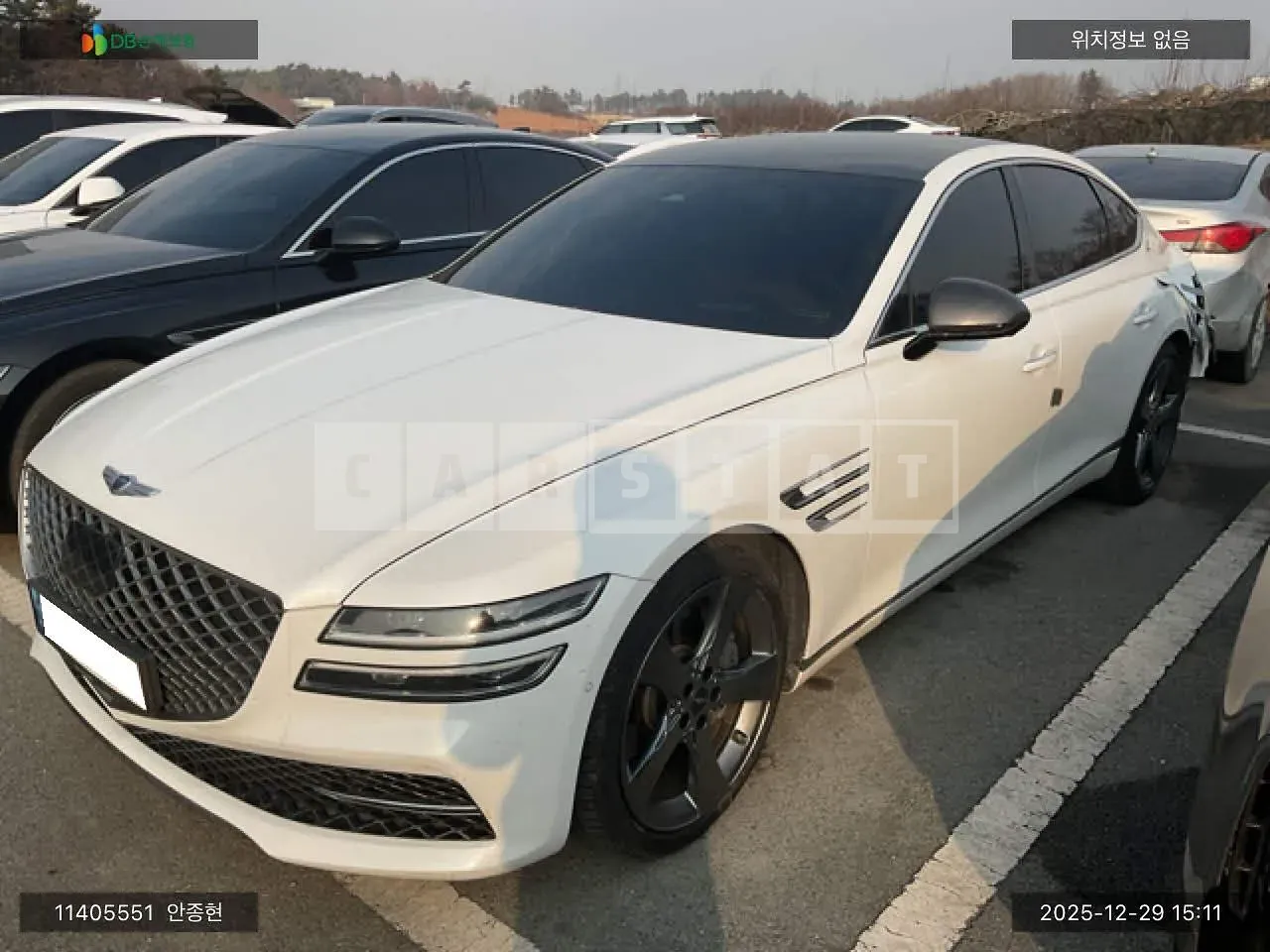 Photo 2 of 11: 2022 Genesis G80, VIN KMTGB41CBNU122654 — Korean insurance auction