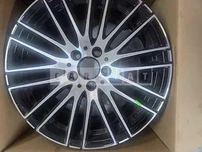 Photo 1 of 2: 2026 Mercedes-Benz (parts) C 200 Wheels — Korean insurance auction