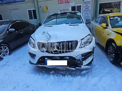 Photo 1 of 13: 2017 Mercedes-Benz GLE350d 4Matic Coupe — Korean insurance auction