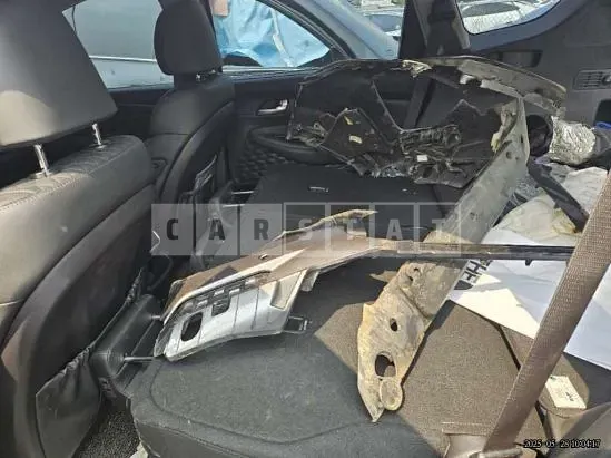 Photo 2 of 8: 2020 Hyundai Santa Fe — Korean insurance auction
