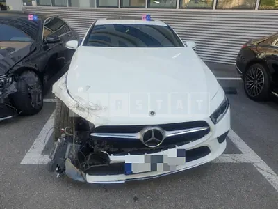 Photo 1 of 21: 2019 Mercedes-Benz CLS400 d 4Matic — Korean insurance auction