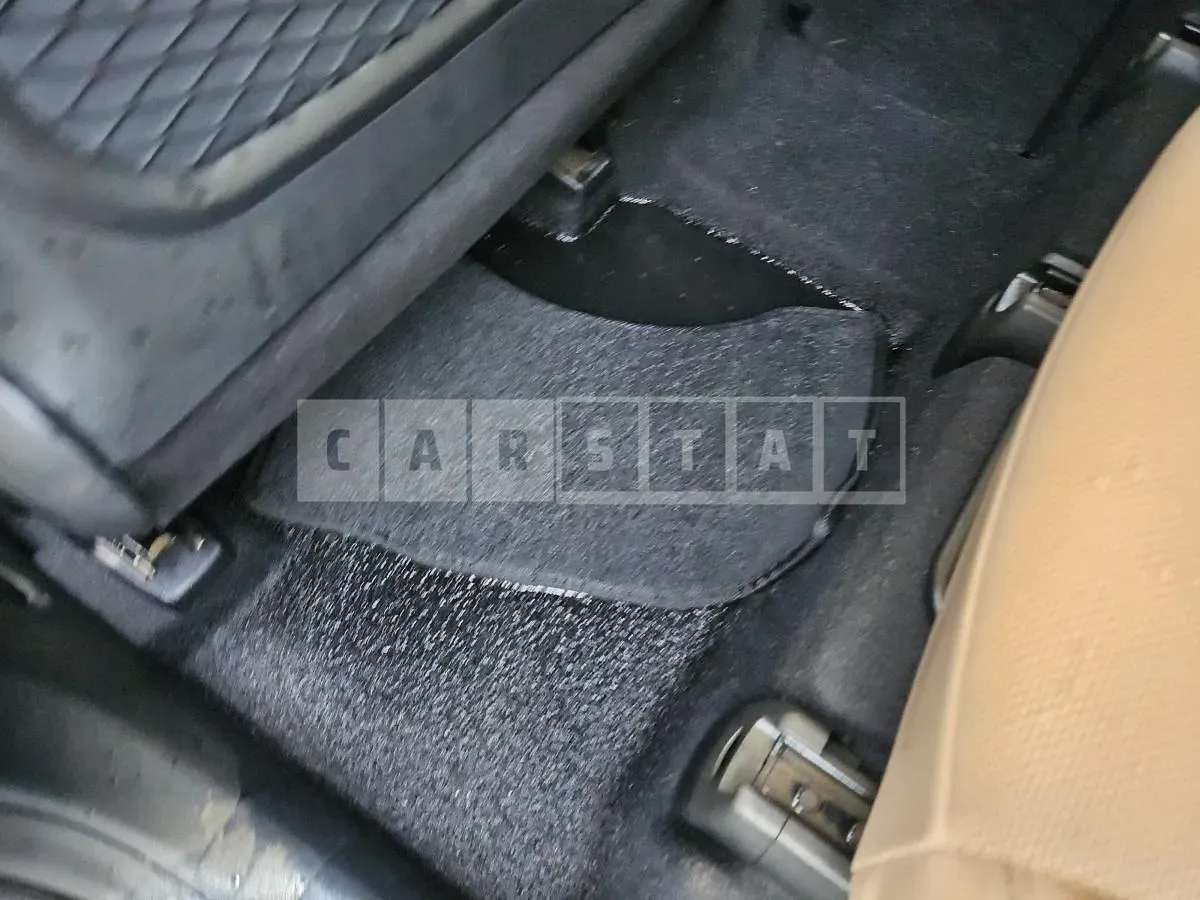 Photo 2 of 13: 2022 Kia Sorento 2.2, VIN KNARK81BGNA149511 — Korean insurance auction