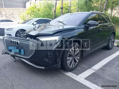 2025 Audi Q4 45 e-tron