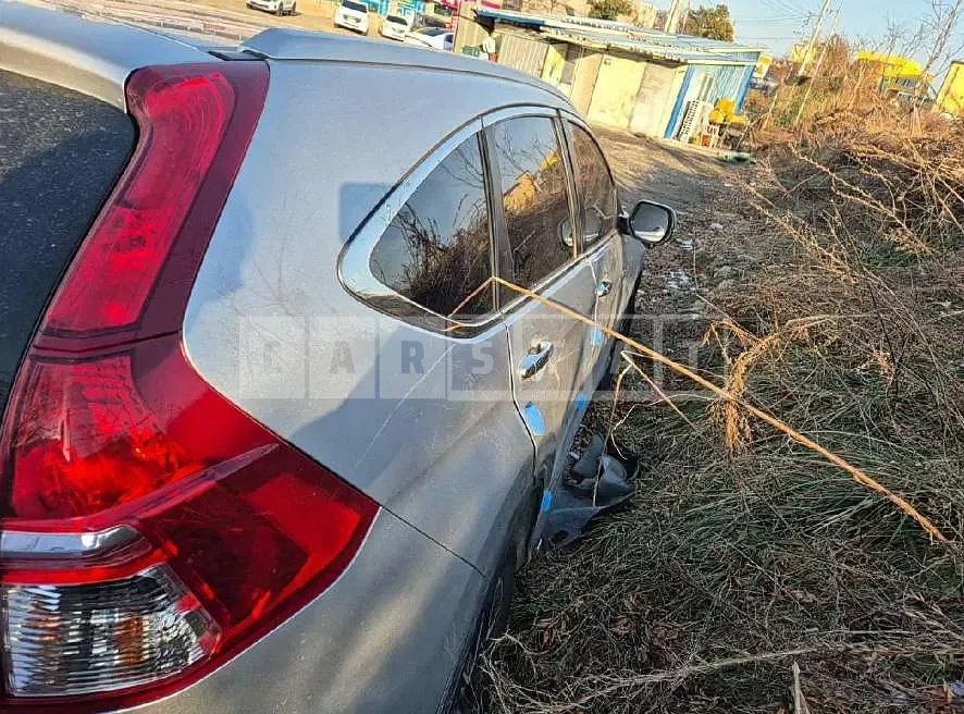 Photo 2 of 18: 2016 Honda CR-V 4WD — Korean insurance auction