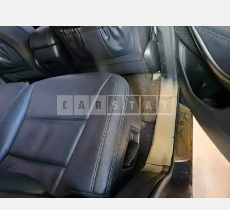 Photo 2 of 7: 2017 Hyundai Santa Fe DM 2.0 — Korean insurance auction