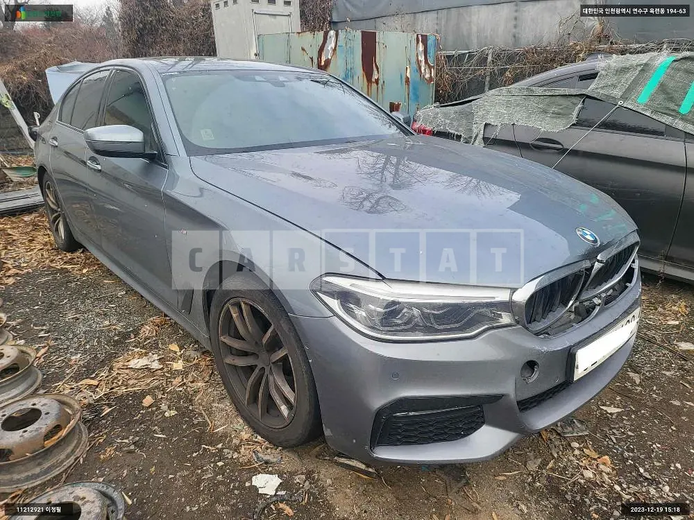 Photo 2 of 13: 2017 BMW 520d, VIN WBAJC3109HG869725 — Korean insurance auction
