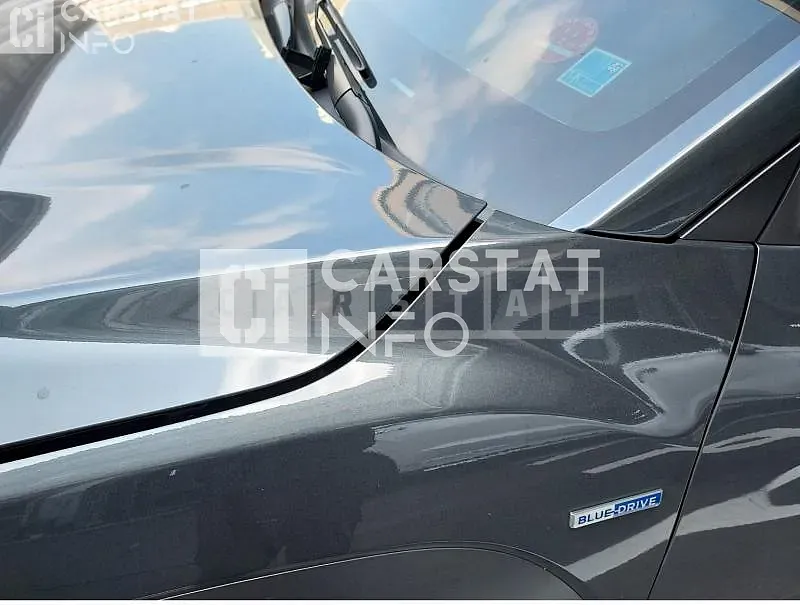 Photo 2 of 34: 2020 Hyundai Kona, VIN KMHK381GFLU106579 — Korean insurance auction