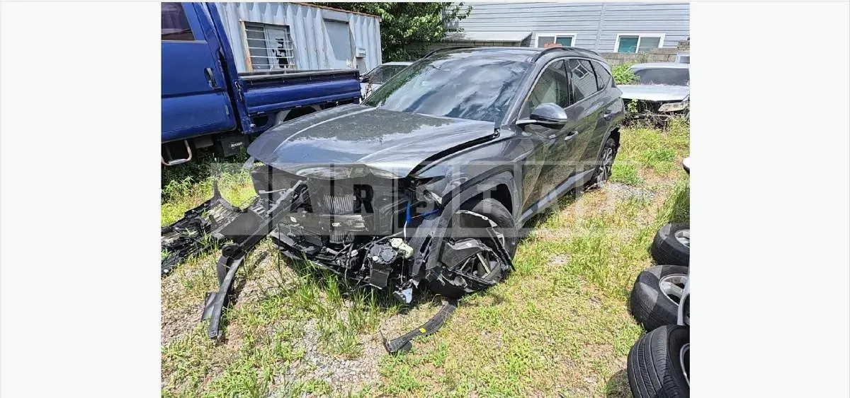 Photo 2 of 15: 2022 Hyundai Tucson Hybrid — Korean insurance auction