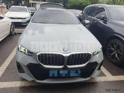 Photo 1 of 30: 2024 BMW i5 eDrive40 — Korean insurance auction