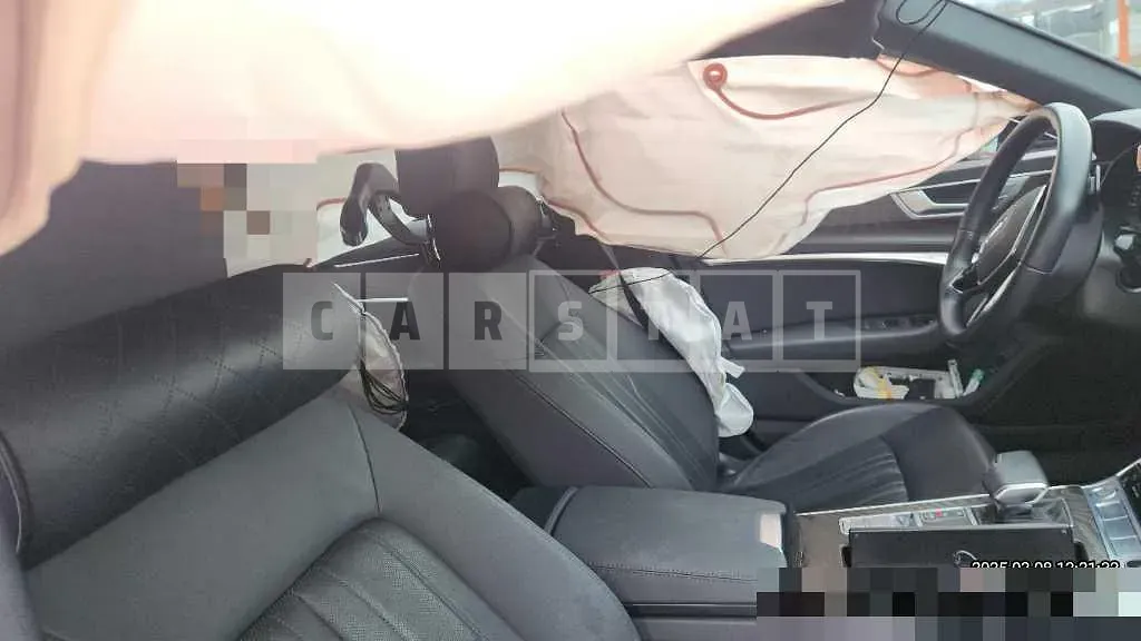 Photo 2 of 7: 2021 Audi A6 40 TDI — Korean insurance auction