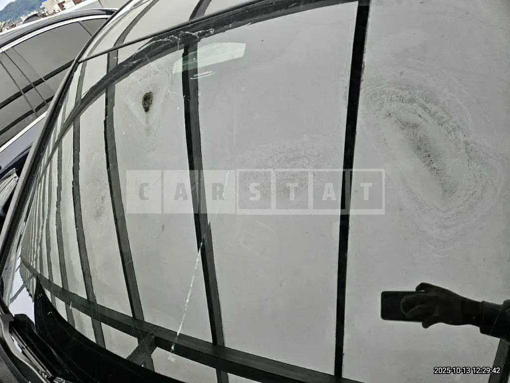 Photo 2 of 39: 2024 BMW New 320i M Sport Package — Korean insurance auction