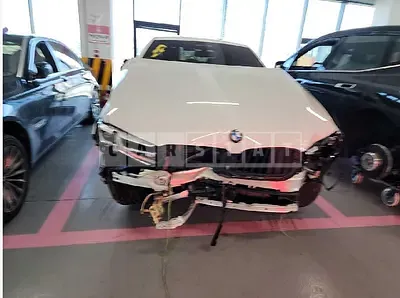 Photo 1 of 50: 2022 BMW 520i, VIN WBA11BH06NWX63191 — Korean insurance auction