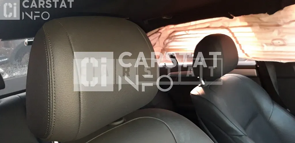 Photo 2 of 7: 2015 BMW 530d xDrive, VIN WBA5D3104FGV80263 — Korean insurance auction