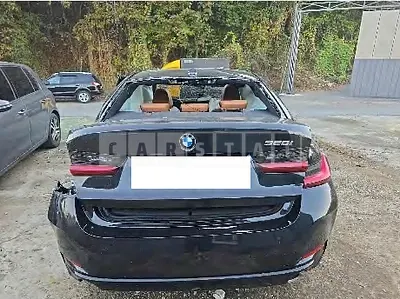 Photo 1 of 19: 2024 BMW 320i — Korean insurance auction