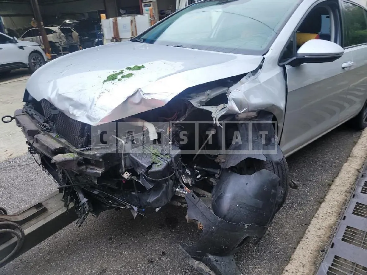 Photo 2 of 6: 2016 Volkswagen Golf 2.0 TDI BMT — Korean insurance auction
