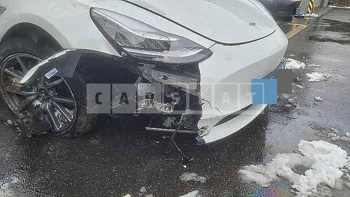 Photo 2 of 5: 2020 Tesla Model 3 Long Range, VIN 5YJ3E1EB2LF733512 — Korean insurance auction