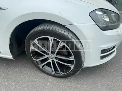Photo 1 of 8: 2015 Volkswagen Golf 2.0 TDI BMT, VIN WVWZZZAUZFW165718 — Korean insurance auction