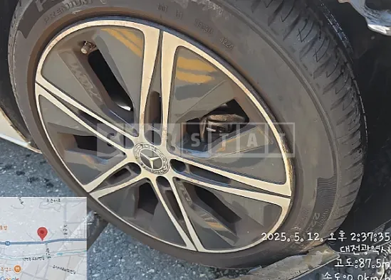 Photo 2 of 11: 2024 Mercedes-Benz A220 Sedan — Korean insurance auction