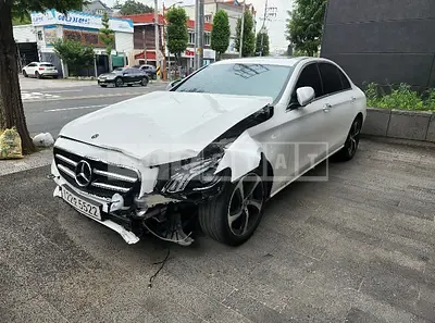 Photo 1 of 7: 2020 Mercedes-Benz E250, VIN W1KZF4FB6LA848149 — Korean insurance auction