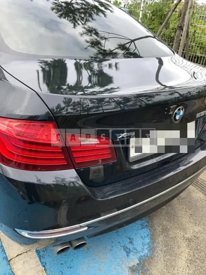 Photo 2 of 23: 2016 BMW 520d, VIN WBA5E510XGG206976 — Korean insurance auction