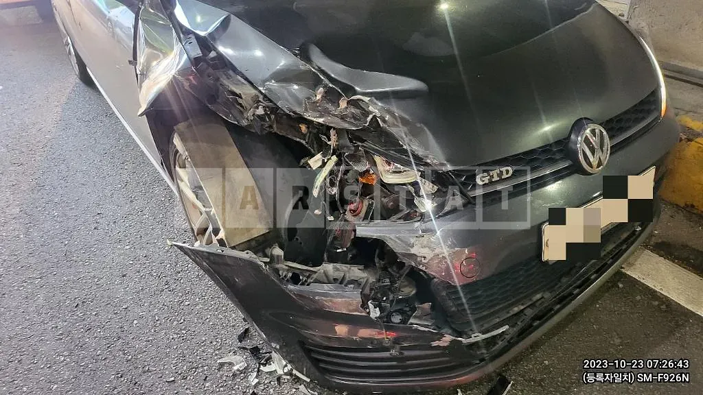Photo 2 of 7: 2015 Volkswagen Golf GTD BMT, VIN WVWZZZAUZFW354513 — Korean insurance auction