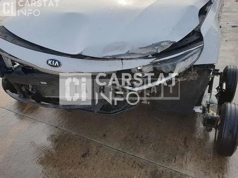 Photo 2 of 6: 2016 Kia K5 2.0(LPI), VIN KNAGU416BGA061467 — Korean insurance auction