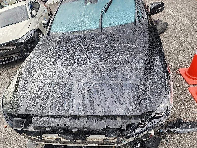 Photo 2 of 24: 2019 Hyundai Genesis G80, VIN KMHGL41DDKU331136 — Korean insurance auction